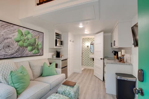 13 Lucky Green Tiny Cottage By Lake Guntersville Condominio in Grant