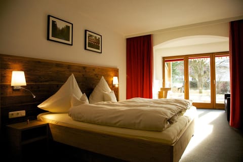 Gästehaus Weller Bed and Breakfast in Oberstdorf