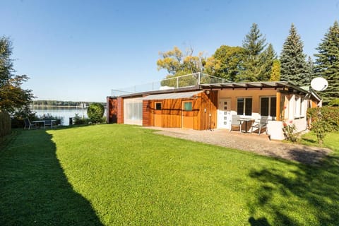 Garden, Garden view, Lake view