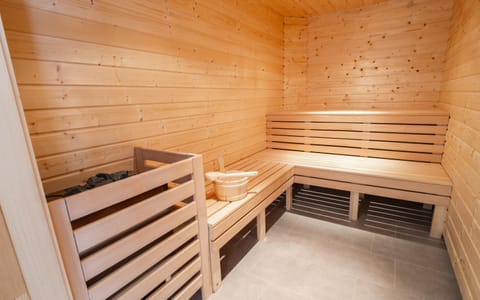 Sauna, Spa and wellness centre/facilities