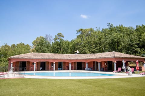 Villa idéale pour Farnienté 15 couchages Villa in Fayence