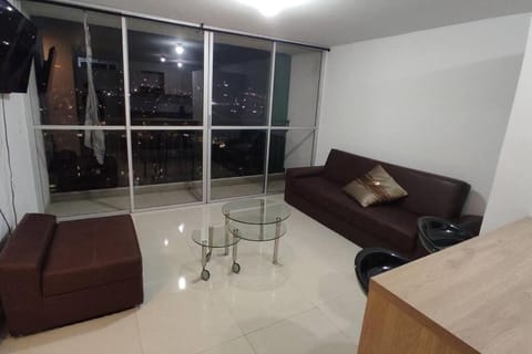 Un refugio de lujo. Descubre la experiencia perfecta de hospedaje en nuestro apto excepcional. Condo in Dosquebradas