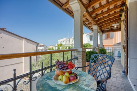 Balcony/Terrace, Balcony/Terrace