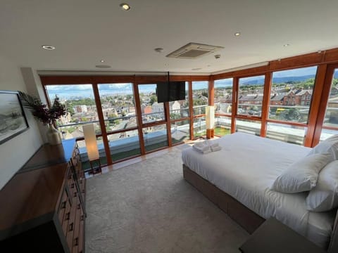 The Kilmainham Spire View Apartment Condo in Dublin