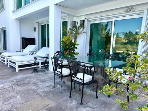 4BR Beautiful House in the Hotel Zone by Solmar Rentals Casa in Cancun