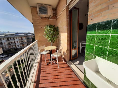 Patio, Balcony/Terrace