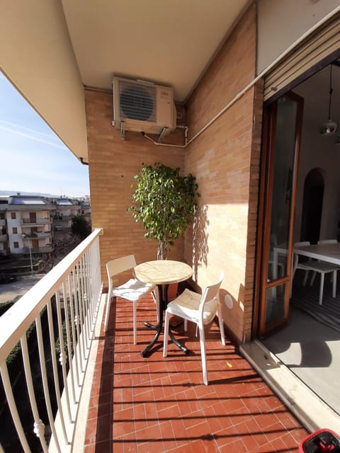 Patio, Balcony/Terrace