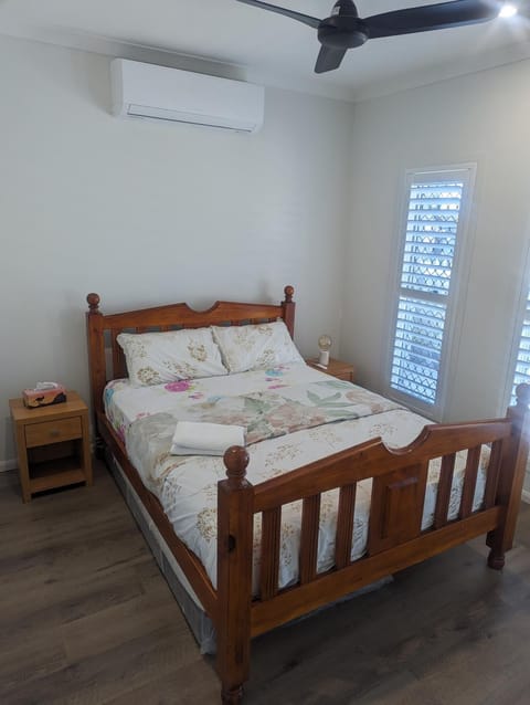 Entire House near Brisbane City 2Beds Maison in Brisbane