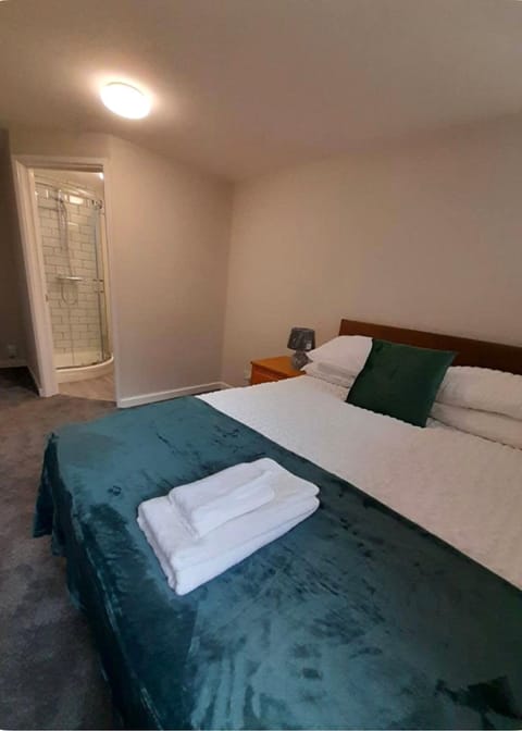 The Coral Guest House Southampton, Family rooms, Suitable for Contractors Bed and Breakfast in Southampton