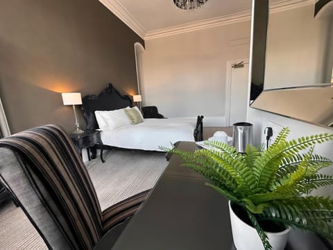 Station Lounge & Rooms Hotel in Clitheroe
