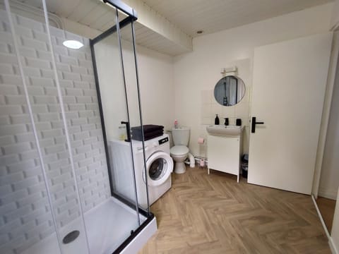 Château Saphir - Hypercentre Historique au pied du château - Netflix Condo in Château-Thierry