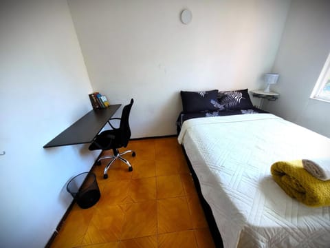 Lovely private room in apartment in Cedritos Vacation rental in Bogota