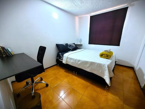 Lovely private room in apartment in Cedritos Vacation rental in Bogota