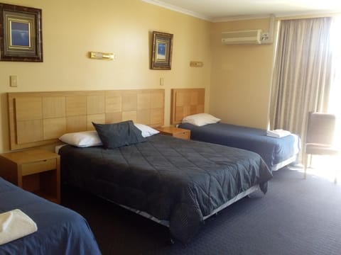 Desert Sand Motor Inn Motel in Broken Hill