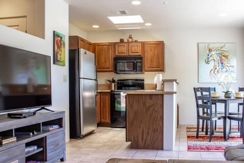 Carnelian Coyote - Fabulous Condo in West Sedona! Apartment in Sedona