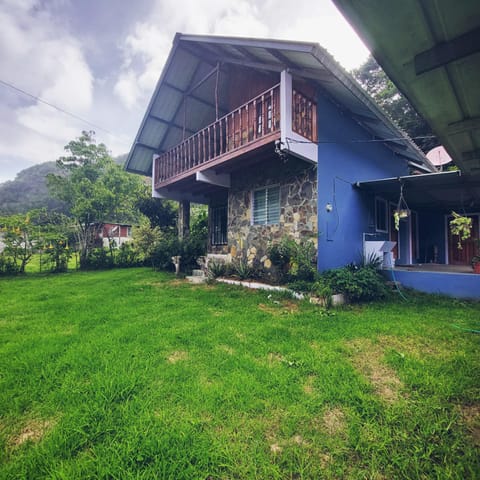 Bambito Hosting Haus in Bocas del Toro Province