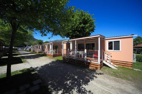 Camping Residence & Lodge Orchidea Terrain de camping /
station de camping-car in Canton of Ticino
