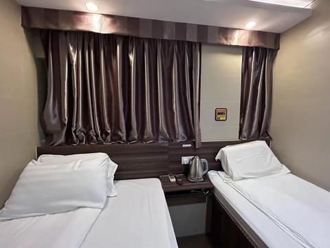 香港名都商务旅馆 Ming Du Guesthouse Bed and Breakfast in Hong Kong