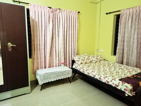 Pebbles Apartment in Kozhikode