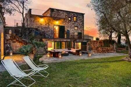 Villa Vesuvio by Gocce Luxury and Beauty Villa in Priora