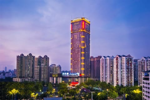 Haikou Mingguang Shengyi Hotel (Previous Mingguang International Hotel) Hotel in Hainan