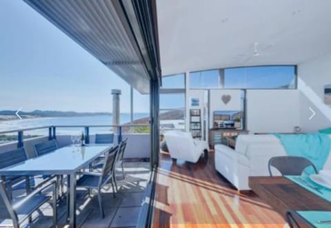 The Deckhouse Condo in Boat Harbour