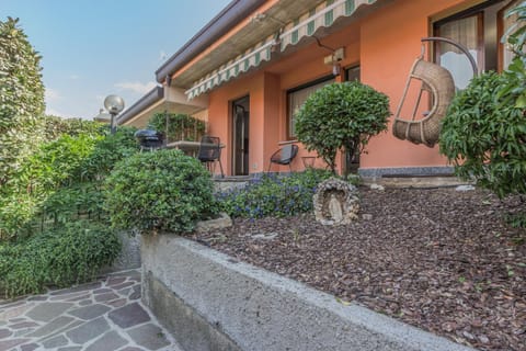 Patio, Garden, Garden view