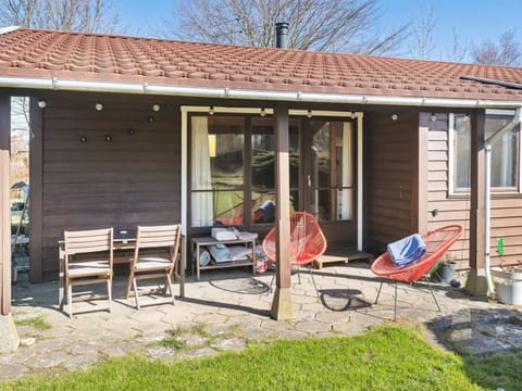 Holiday Home Valdemar - 400m from the sea in Lolland- Falster and Mon by Interhome House in Stege