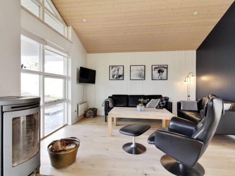 Holiday Home Heraldina - 1km from the sea in NW Jutland by Interhome Casa in Blokhus