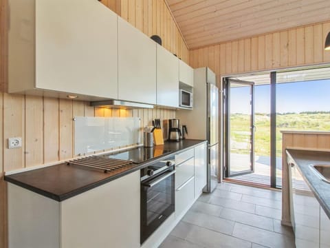 Holiday Home Ascan - 600m from the sea in NW Jutland by Interhome Casa in Løkken