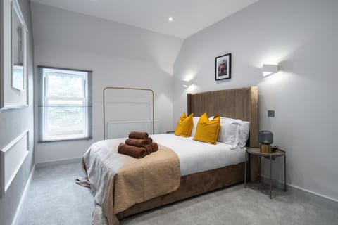 LiveStay - Modern & Stylish Apartments in Oxfordshire Condo in Didcot