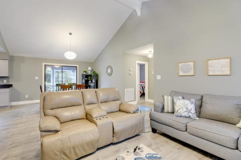 New Bern Vacation Rental with Community Amenities! Maison in Fairfield Harbour