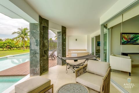 NEW Condos with Private pool plus Restaurants and Gym Condo in Playa del Carmen