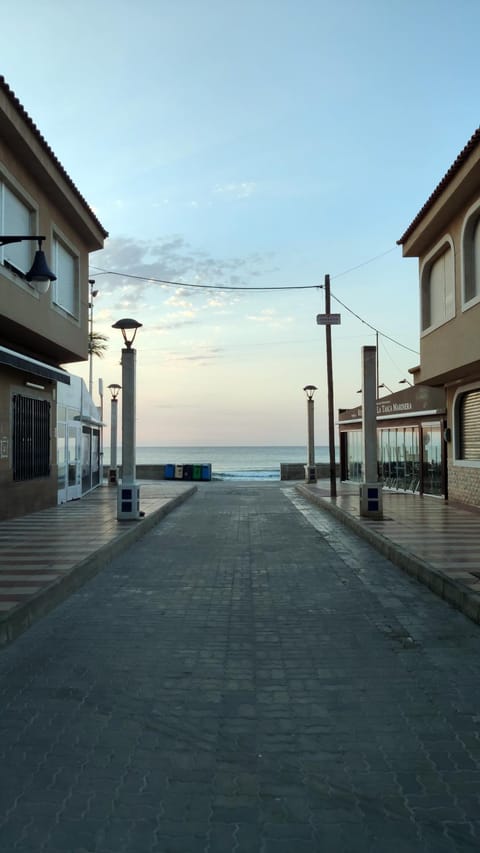La Mar 1, a tan solo 45 m de la playa Condominio in El Campello