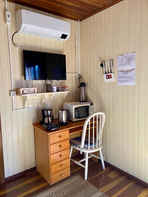 TV and multimedia, Coffee/tea facilities, toaster