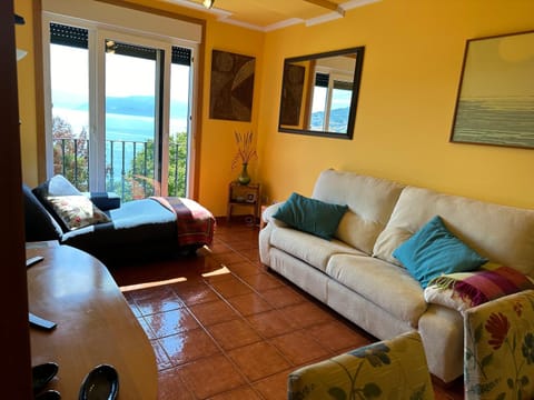 Living room, Sea view