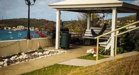 Casa Robinson Guest House Bed and Breakfast in Culebra