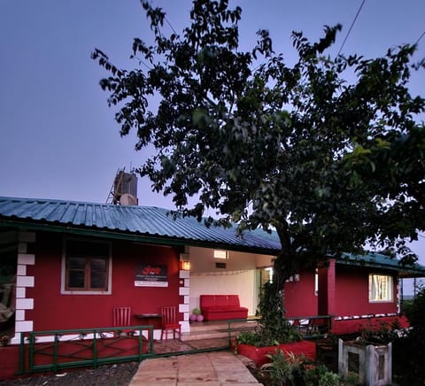 Property building, Garden view