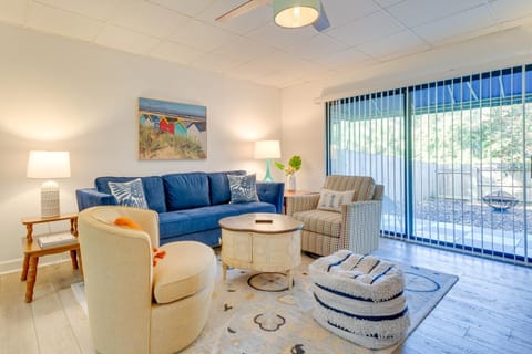 Gulf Breeze Escape with Patio and Community Pool! Copropriété in Gulf Breeze