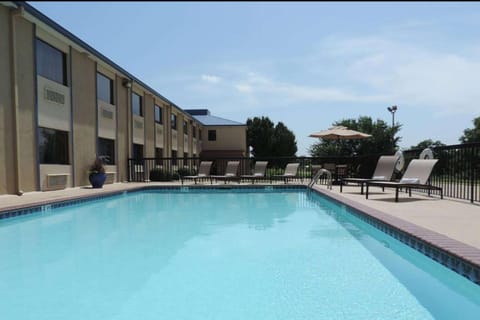 Boarders Inn and Suites by Cobblestone Hotels - Ardmore Hotel in Ardmore