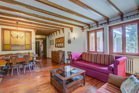 Asteria 29 skiing nearby - Happy Rentals Apartment in Bardonecchia