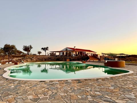 Day, Natural landscape, Pool view, Swimming pool