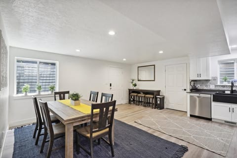 Family-Friendly Provo Vacation Rental Near BYU! Apartment in Provo