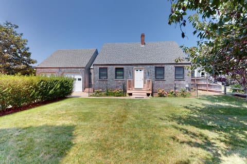 Sail Away Cottage House in Nantucket