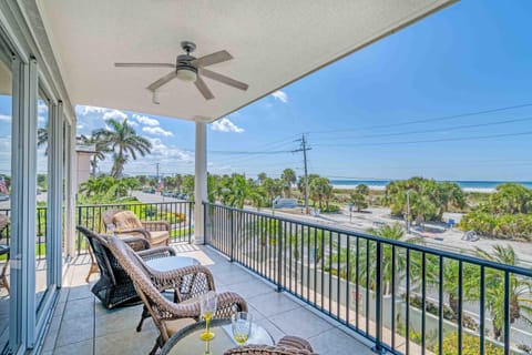 Villa Vista Mare - 675 House in Siesta Beach