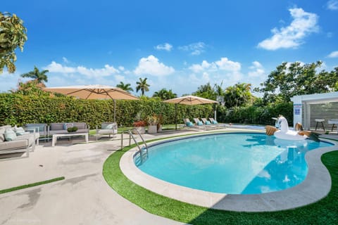 Miami Paradise House in Cutler Bay