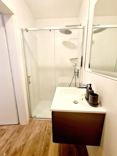 Luxury 1bedroom with Parking In Center&Large Terrace -CD3 Eigentumswohnung in Luxembourg