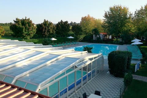 Pool view, Swimming pool