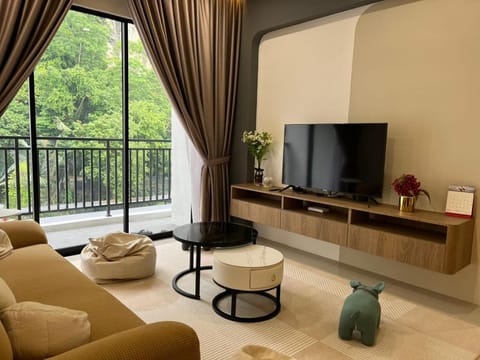 Hillside Stay @ The Cove Hillside Residential (7-8pax) Apartment in Ipoh