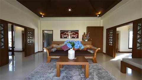 phutara villa Villa in Pattaya City